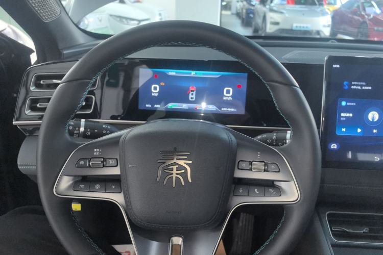 Used BYD Qin L 2024 DM-i 120KM Leading Model
