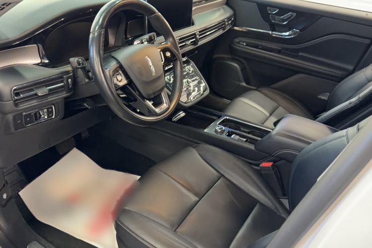 Used Lincoln Corsair 2022 2.0T Two-Wheel Drive Deluxe Edition