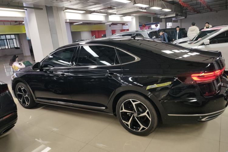 Used Volkswagen Passat 2025 Outstanding Model 380TSI Starry Dragon Edition