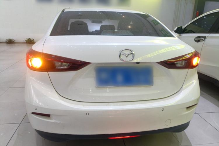 Used Mazda Mazda 3 Axela 2017 Sedan 1.5L Automatic Comfort Model Emission Standard China V
