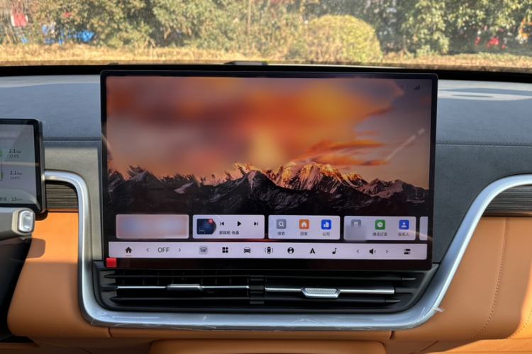 Used  eπ008 2025 210 Ultra LikeYi Edition 5-Seater