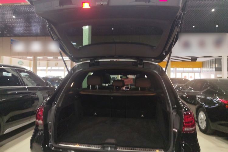 Used Mercedes-Benz GLC 2020 GLC 260 L 4MATIC Luxury Model
