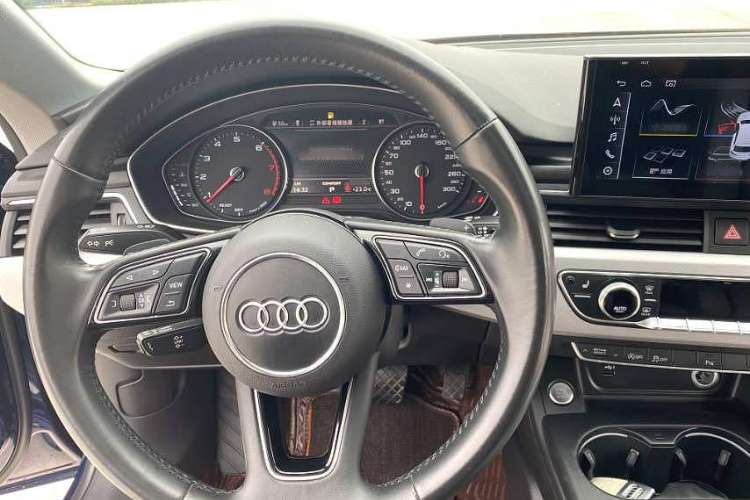 Used Audi A5 2019 Coupe 40 TFSI Fashion Edition China V Emission Standard
