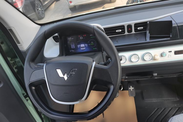 Used Wuling Hongguang MINIEV 2022 Macaron Premium Model – Lithium Iron Phosphate