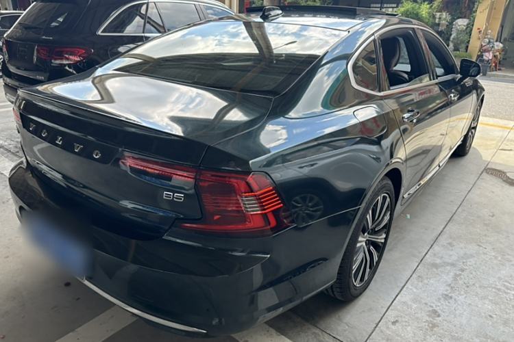Used Volvo S90 2021 B5 Zhiyuan Luxury Edition
