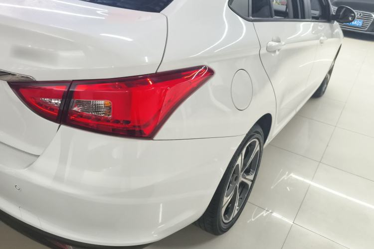 Used Chery Arrizo 5 2019 Revised PRO 1.5L CVT Youth Edition China VI Standard