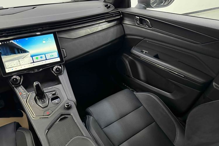 Used Lynk & Co 01 2023 2.0TD Four-Wheel Drive Dark Night Edition
