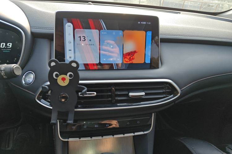 Used MG HS 2018 30T Automatic Two-Wheel Drive Trophy Edition—High-Octane V-Model