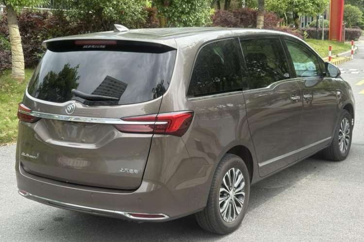 Used Buick GL8 2021 Land Cruiser Executive Class 652T Luxury Model
