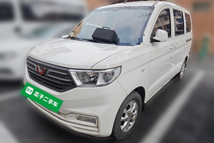 Used Wuling Hongguang V 2019 1.5L Enjoyment Version China VI LAR