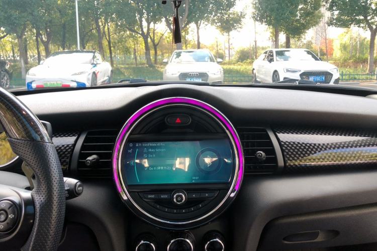 Used  MINI 2018 2.0T COOPER S Classic Edition