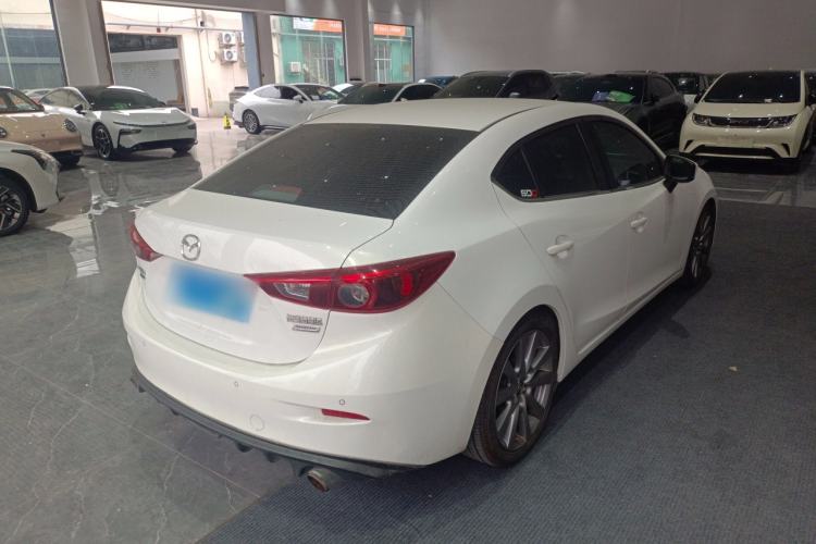Used Mazda Mazda 3 Axela 2017 Sedan 1.5L Automatic Comfort Model Emission Standard China V
