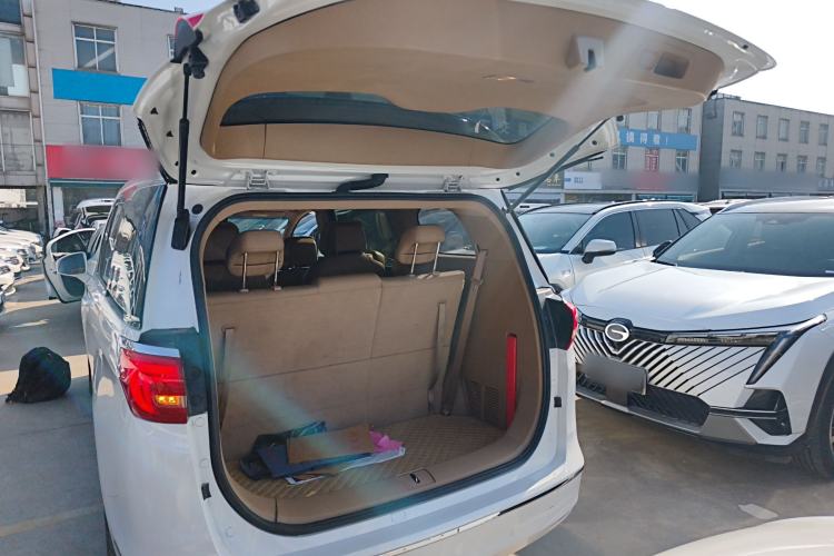 Used Buick GL8 2018 ES 28T Premium Model China VI Standard