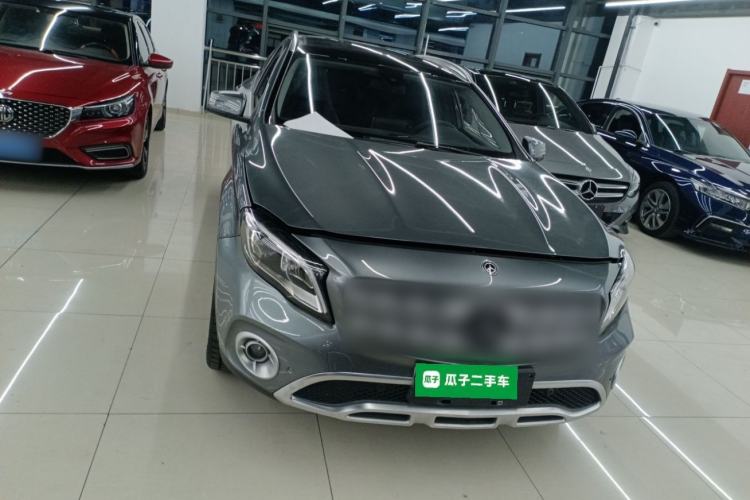 Used Mercedes-Benz GLA 2017 GLA 220 4MATIC Fashion Model
