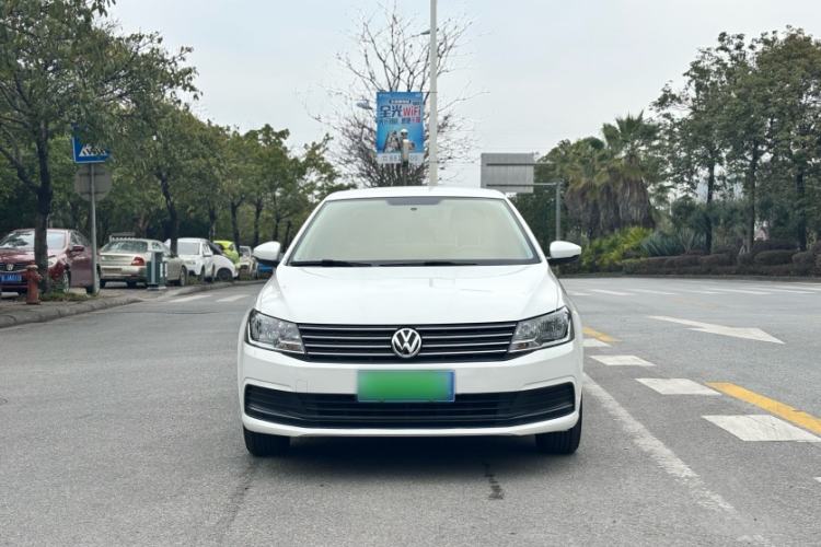 Used Volkswagen Lavida 2015 1.6L Automatic Fashion Edition
