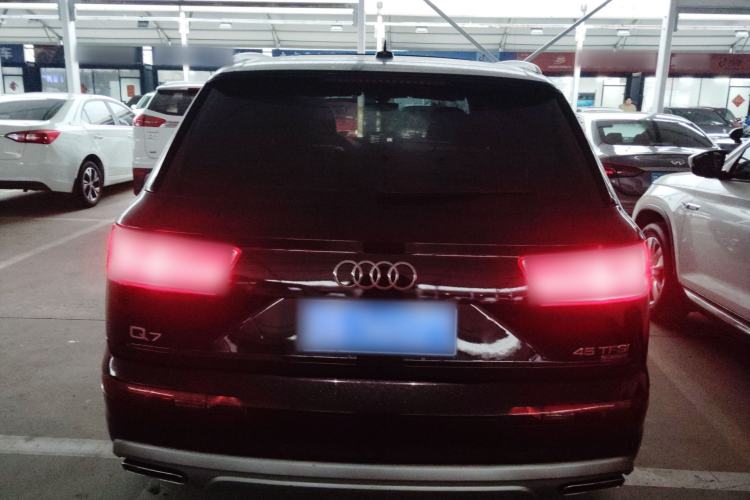 Used Audi Q7 2018 45 TFSI Technology Edition
