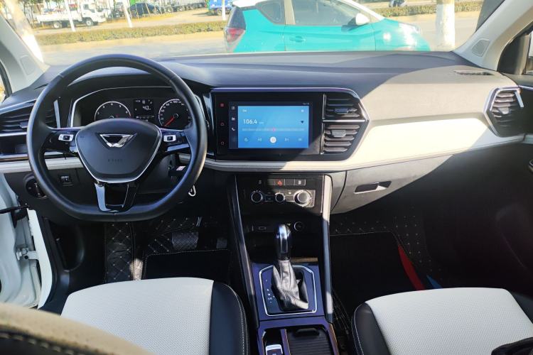 Used Jetta VS5 2022 280TSI Automatic Trend Edition
