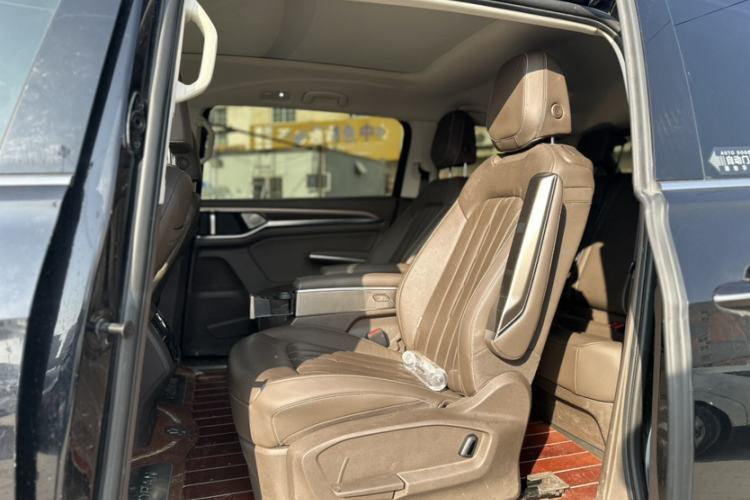 Used Volkswagen Viloran 2020 330TSI Luxury Edition