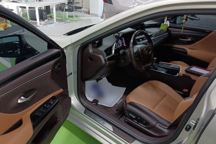 Used Lexus ES 2018 200 Excellence Edition China V Standard