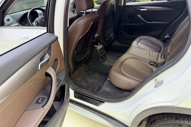 Used BMW X1 2018 sDrive18Li Luxury Model
