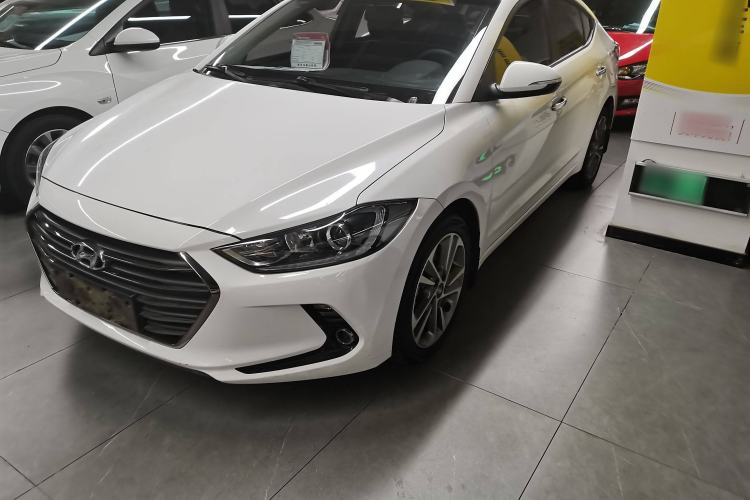 Used Hyundai Elantra 2016 1.6L Automatic ZhiXuan – Elite Version
