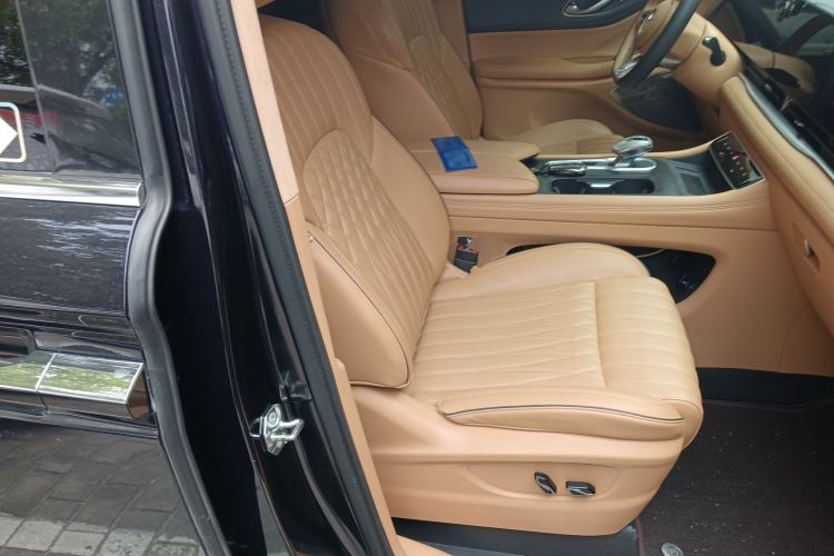 Used VOYAH Dream 2024 PHEV Ultra-Long Range Flagship Edition
