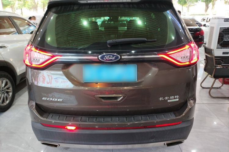 Used Ford Edge 2018 EcoBoost 245 Two-Wheel-Drive Platinum Edition 7-Seater China V Emission Standard
