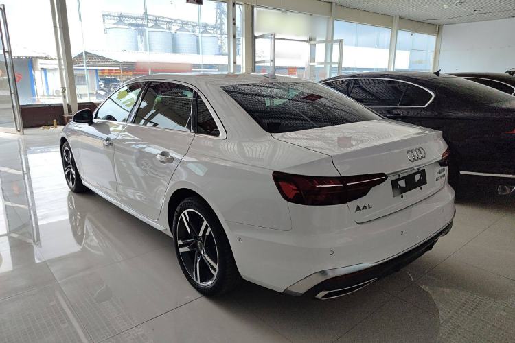 Used Audi A4L 2022 40 TFSI Fashion Dynamic Model
