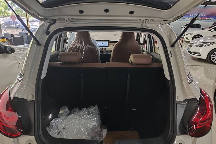 Used Wuling Bingo 2024 333 km Enjoyment Version
