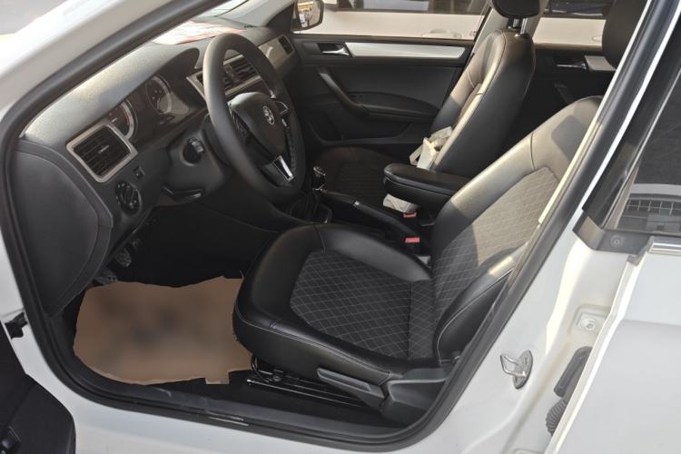 Used Skoda Rapid 2018 1.4L Manual Comfort Edition