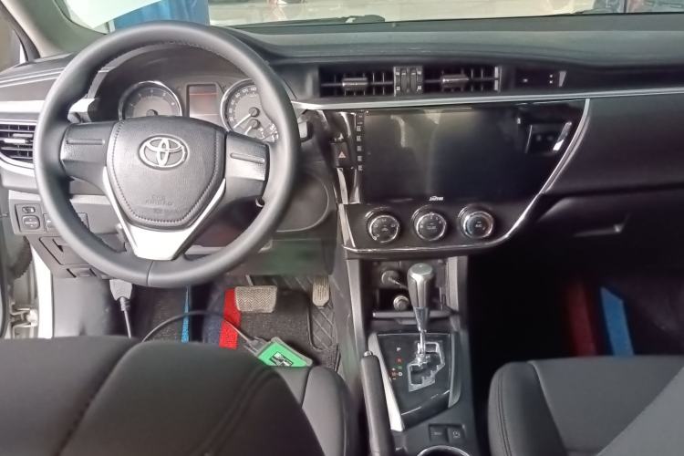 Used Toyota Corolla 2017 1.2T CVT GL-i
