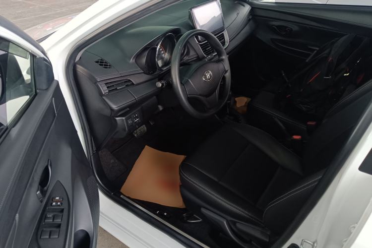 Used Toyota YARiS L 2020 1.5L CVT Leading Edition
