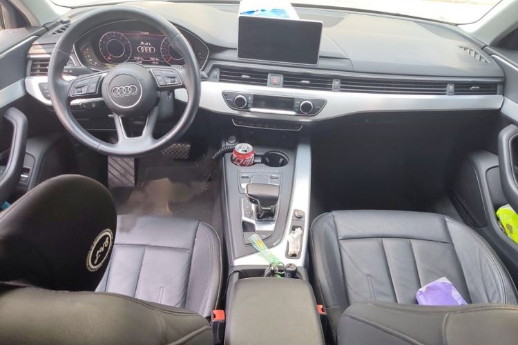 Used Audi A4L 2019 40 TFSI Fashion Edition China VI Emission Standard