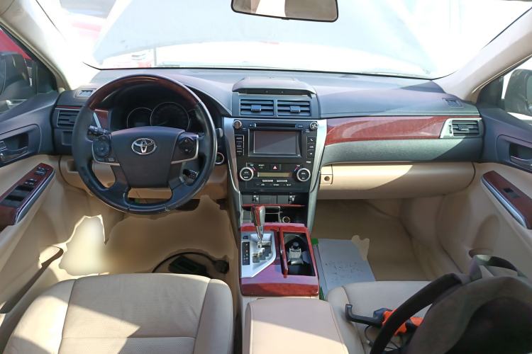 Used Toyota Camry 2012 2.5G Luxury Edition
