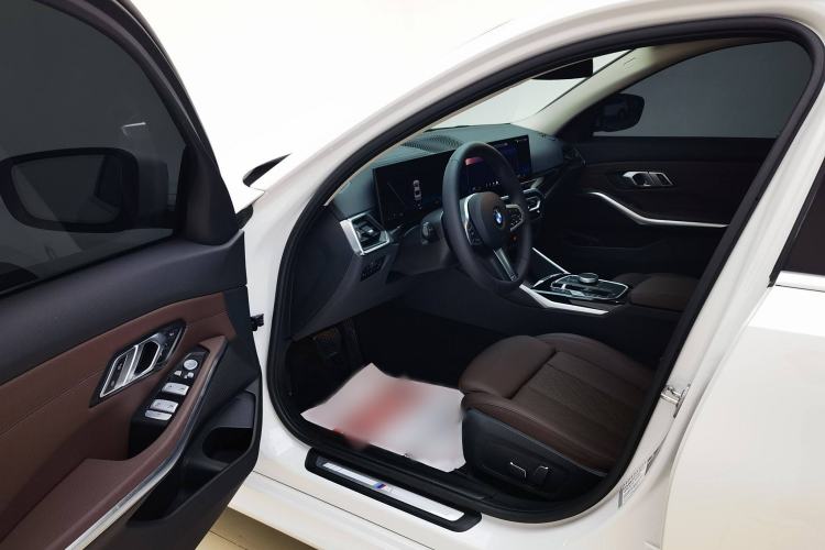 Used BMW 3 Series 2024 320i M Sport Package
