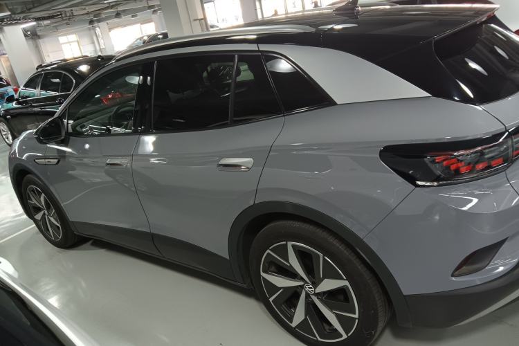 Used Volkswagen ID.4 CROZZ 2021 Long-Range PRO Two-Wheel Drive Version