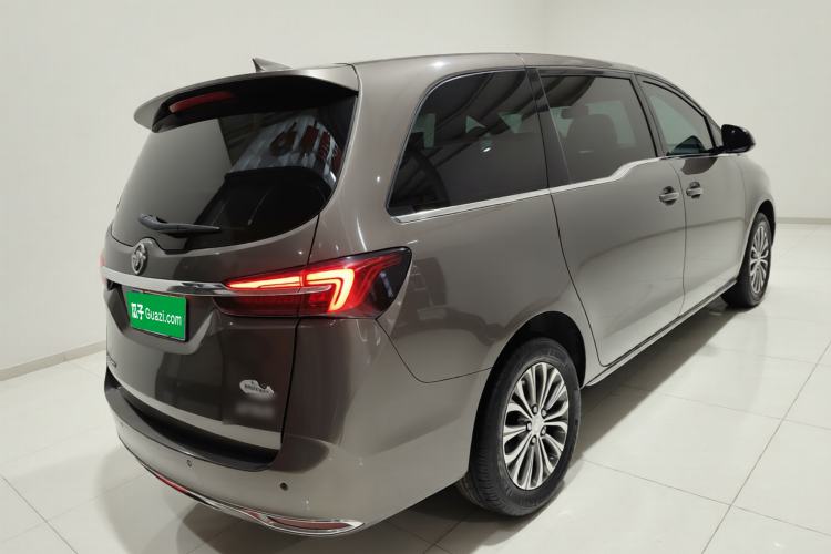 Used Buick GL8 2023 Land Executive Class 652T Luxury Model
