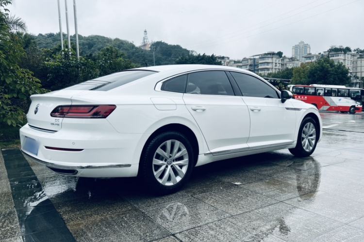 Used Volkswagen FAW-Volkswagen CC 2020 330TSI Huayan Edition China VI Standard
