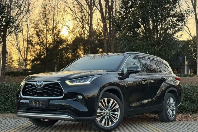 Used Toyota Highlander 2022 Dual-Engine 2.5L Four-Wheel Drive Prestige Version 7 Seats