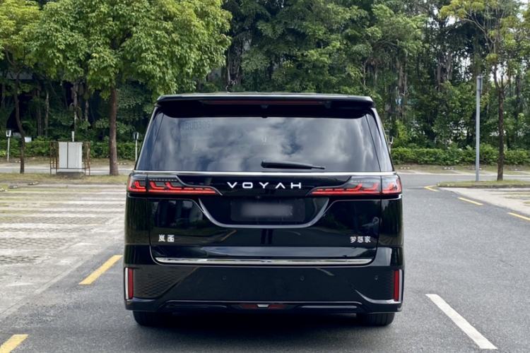 Used VOYAH Dream 2025 PHEV Four-Wheel-Drive Flagship Version – Qiankun Edition
