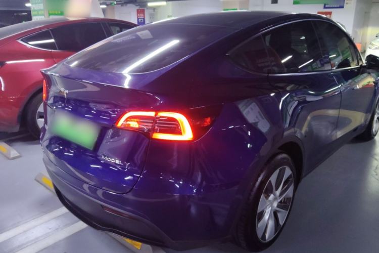 Used Tesla Model Y 2021 Standard Range Rear-Wheel Drive Version
