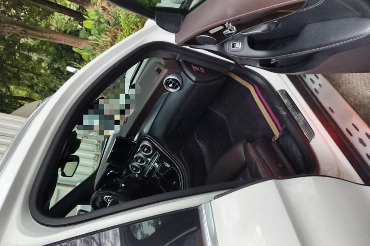 Used Mercedes-Benz GLC 2018 Facelift GLC 260 4MATIC Luxury Edition
