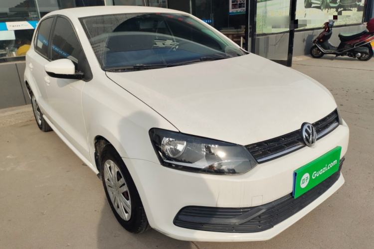 Used Volkswagen Polo 2014 1.4L Manual Fashion Edition
