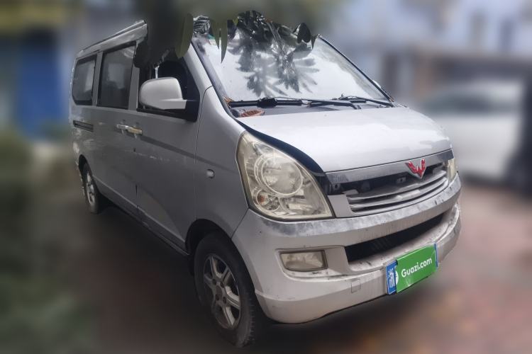 Used Wuling Rongguang 2014 1.2L S Standard Model
