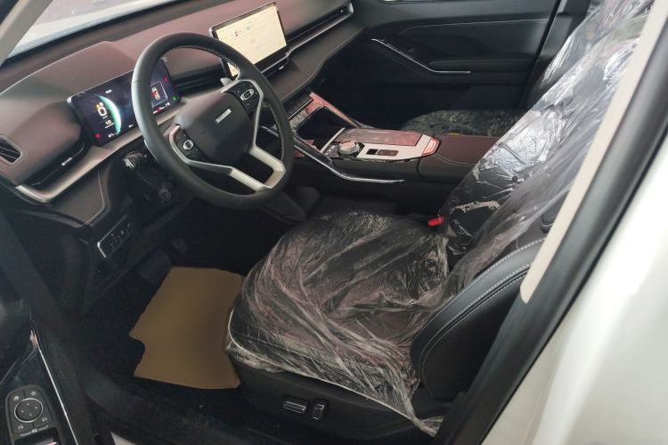 Used Haval H6 2024 1.5T Two-Wheel-Drive Classic Edition
