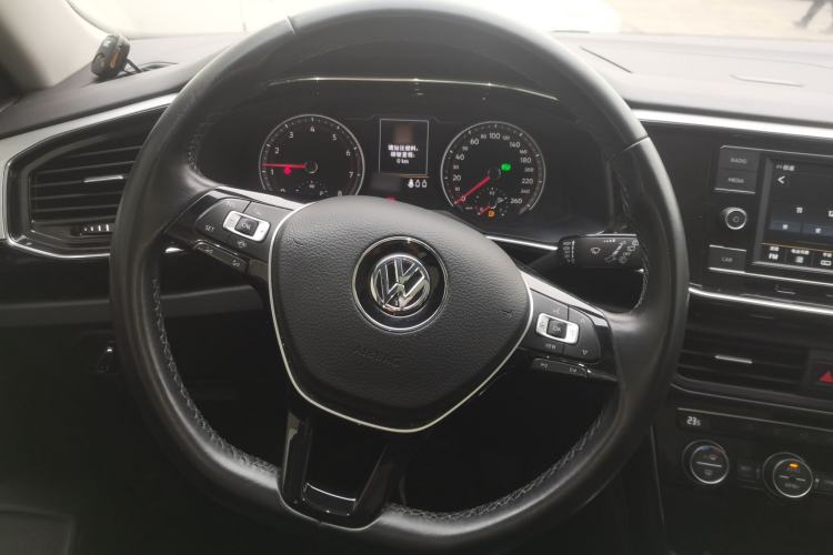 Used Volkswagen Tayron 2019 330TSI Two-Wheel Drive Luxury Model China VI Standard
