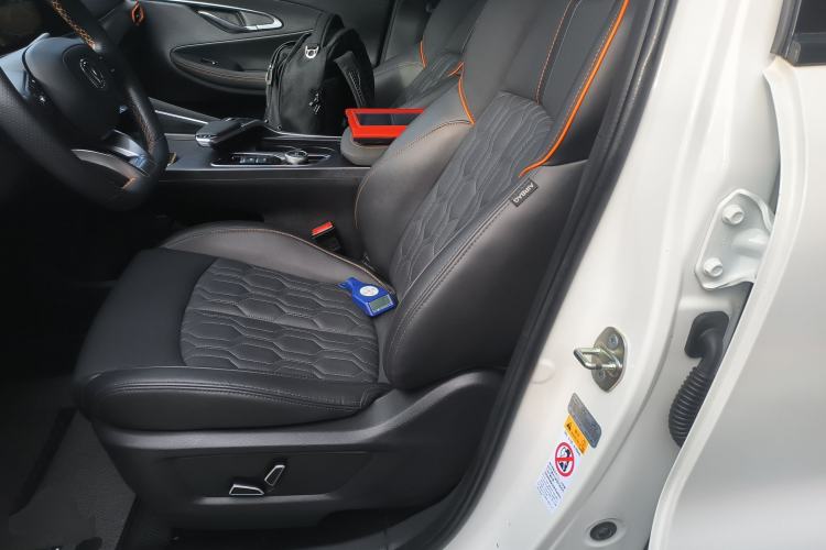 Used Changan UNI-T 2022 1.5T Prestige Version
