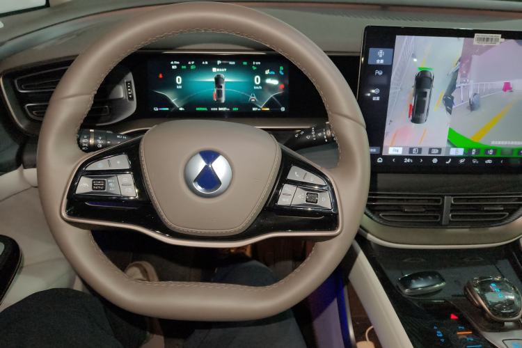 Used Denza D9 2024 DM-i 980 Four-Wheel Drive Flagship Model