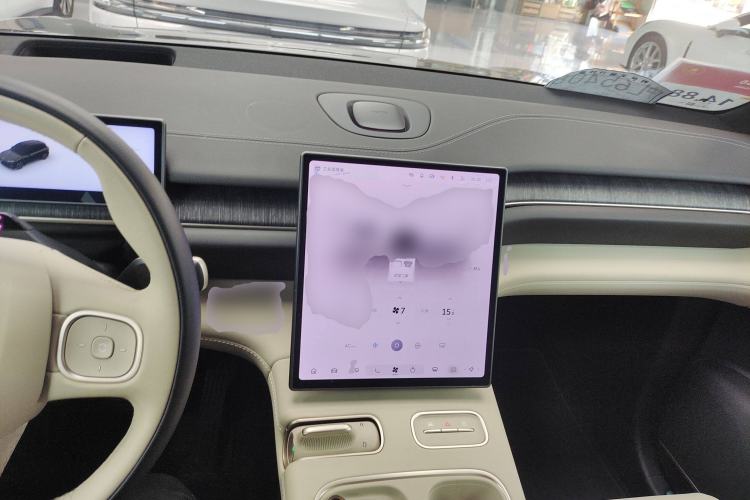 Used Nio ES6 2023 75 kWh
