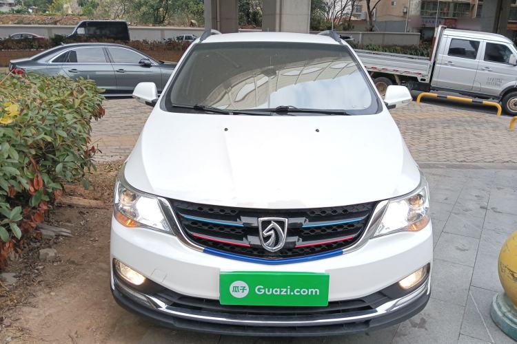 Used Baojun 730 2016 1.5L Manual Comfort Version 7 Seats China V Emission Standard

